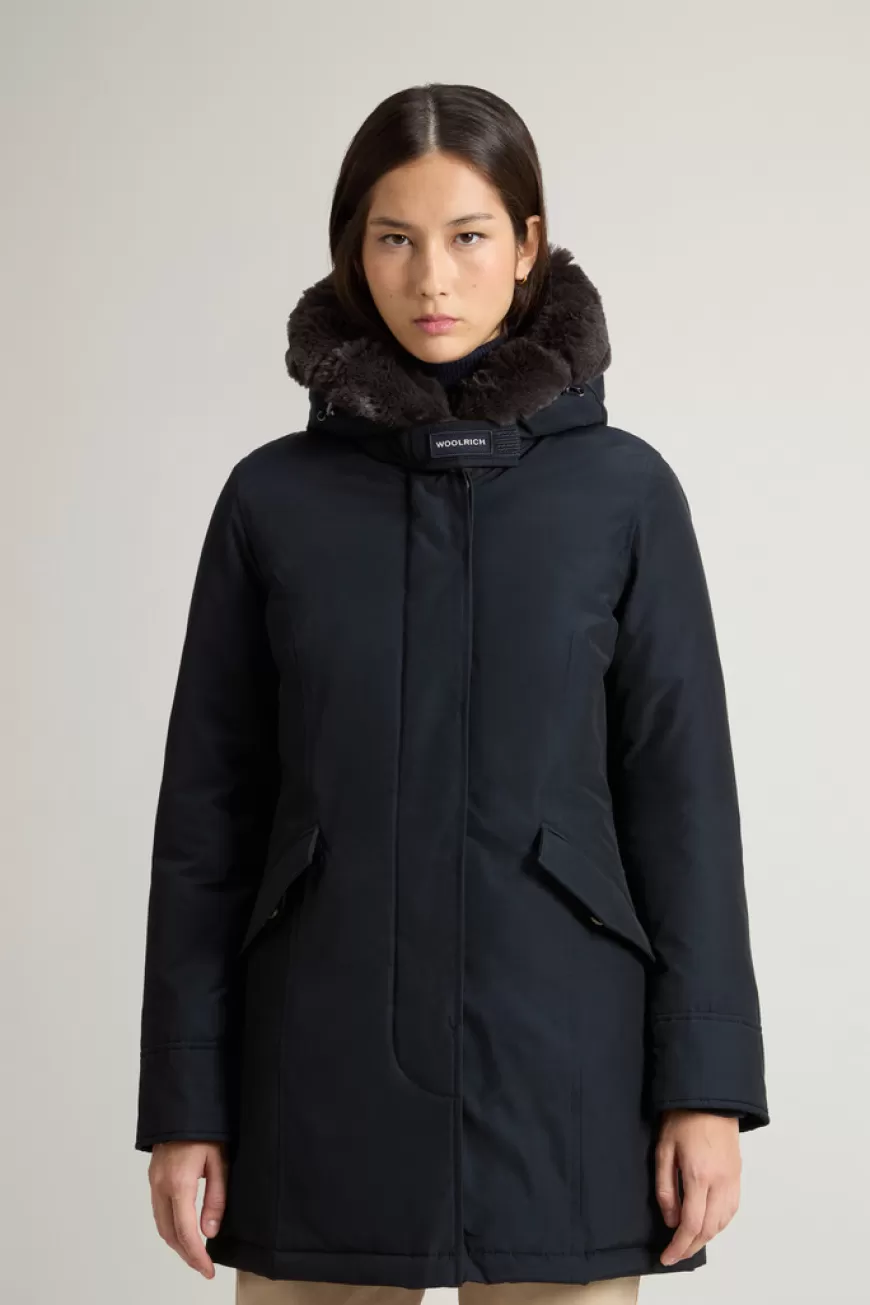 Beaker Parka mit Kunstpelz aus Ramar Cloth>Woolrich Outlet