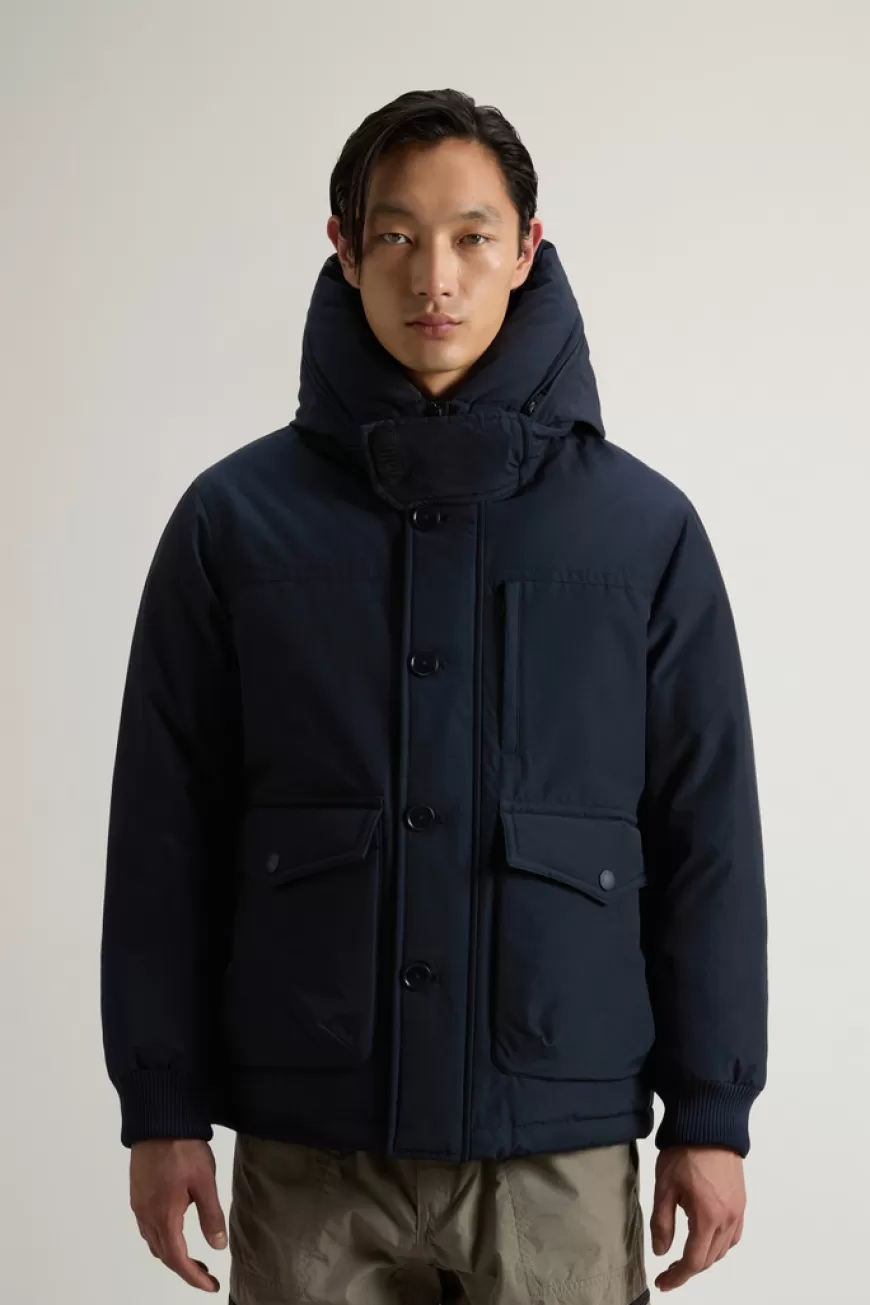 Bomberjacke aus Ramar Cloth mit Kapuze>Woolrich Store