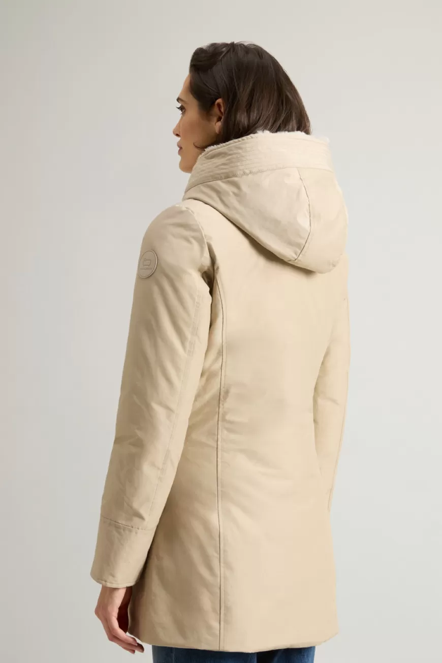 Boulder Parka mit Kapuze und abnehmbarem Pelzimitat-Besatz aus Ramar Cloth>Woolrich Discount