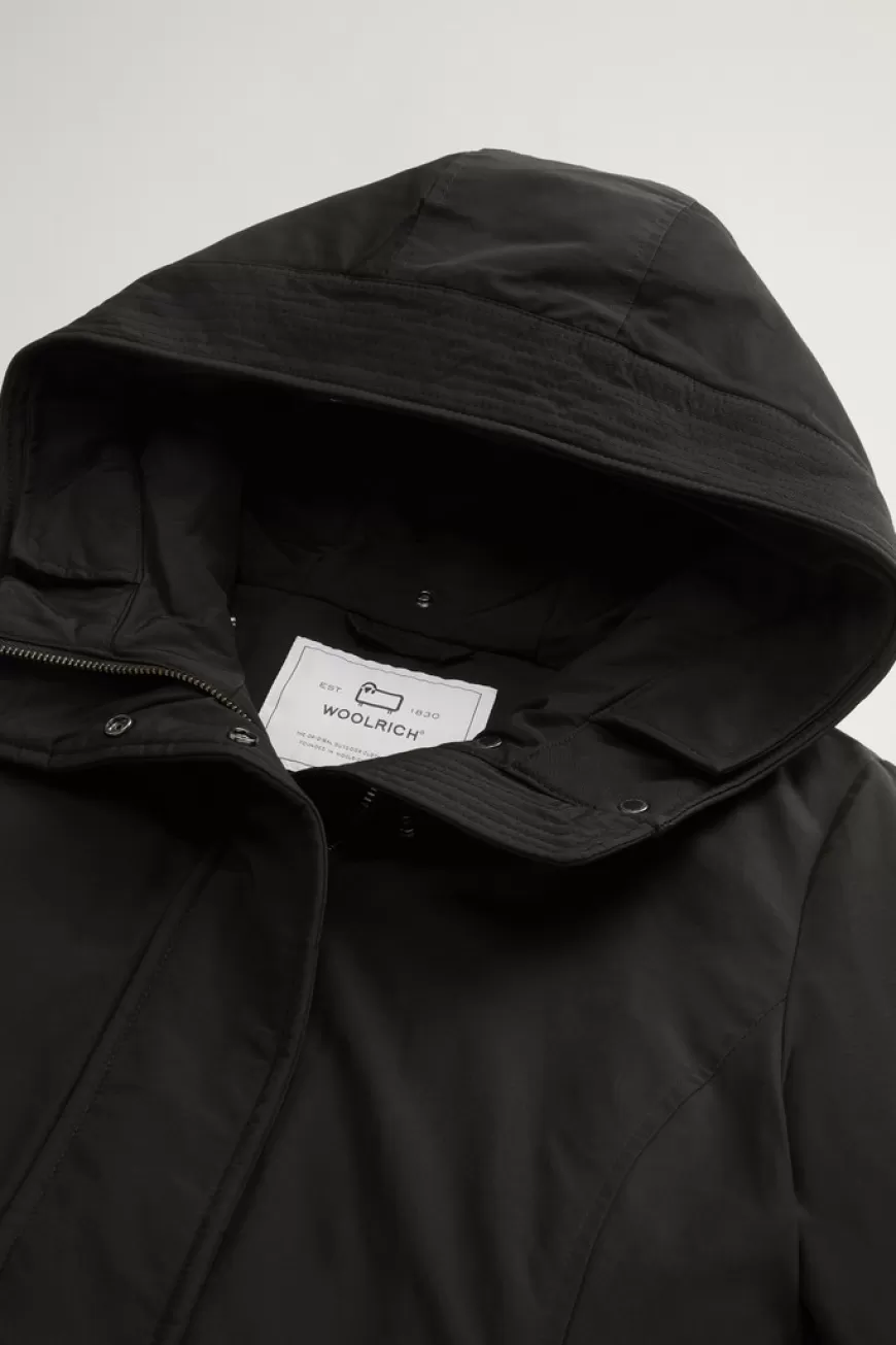 Boulder Parka mit Kapuze und abnehmbarem Pelzimitat-Besatz aus Ramar Cloth>Woolrich Fashion