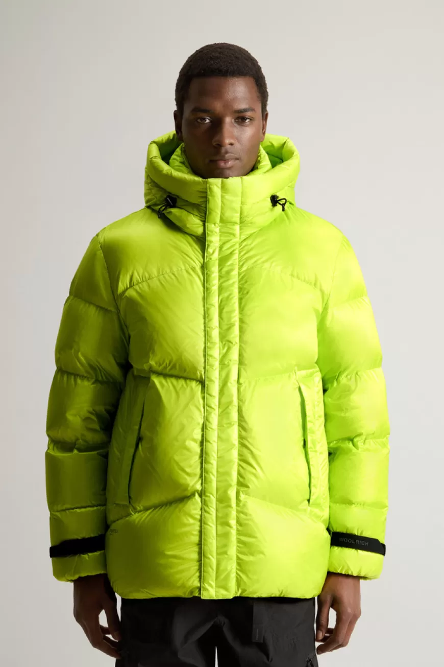 Daunenjacke aus recyceltem Pertex Quantum Nylon mit Kapuze>Woolrich Sale