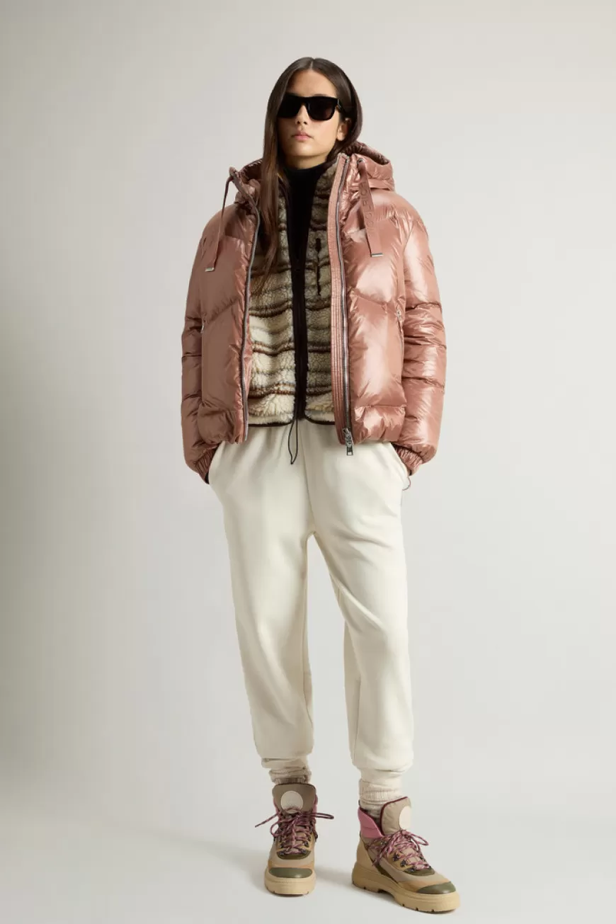 Kurze Aliquippa Daunenjacke aus glänzendem Nylon>Woolrich New