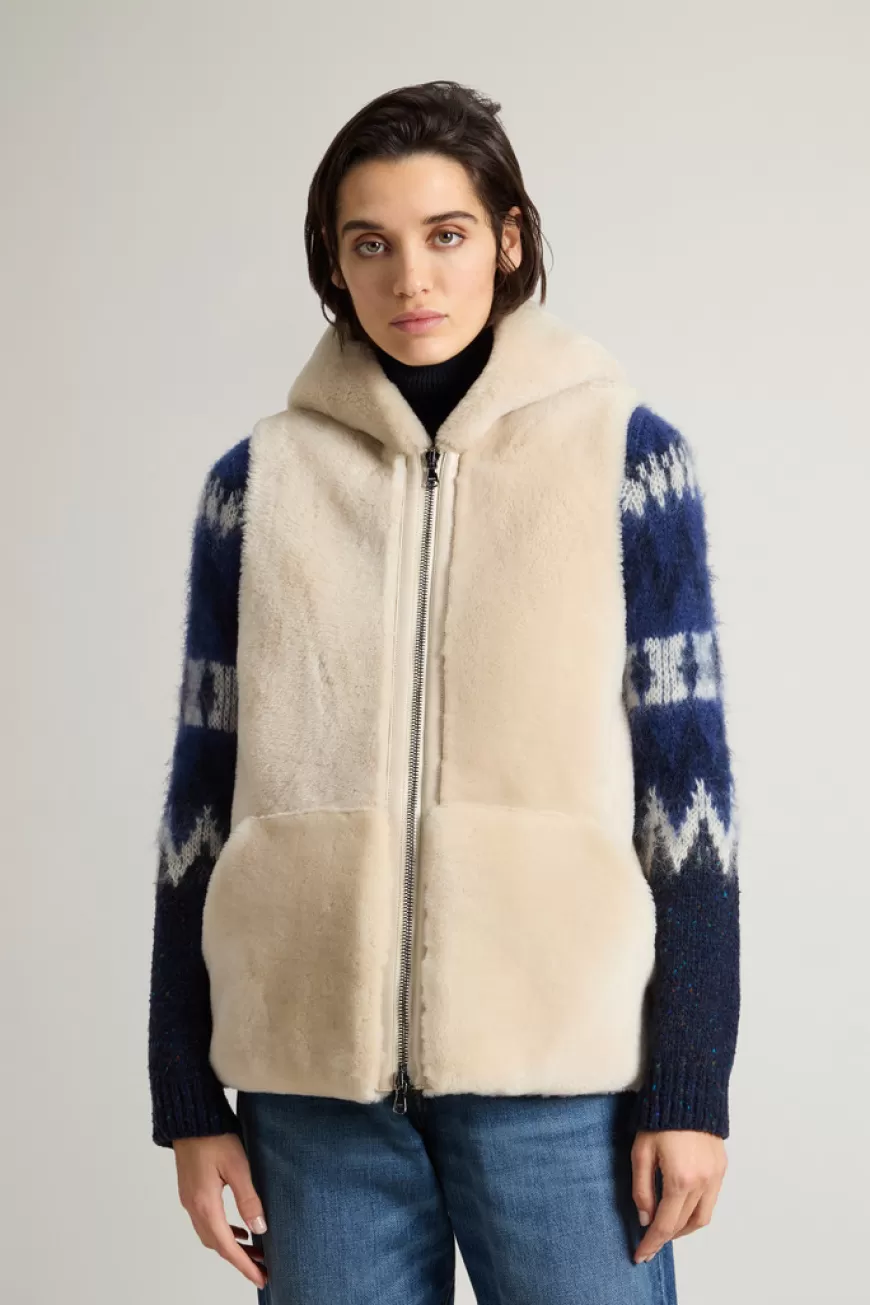 Lammfell-Weste mit Kapuze>Woolrich Store