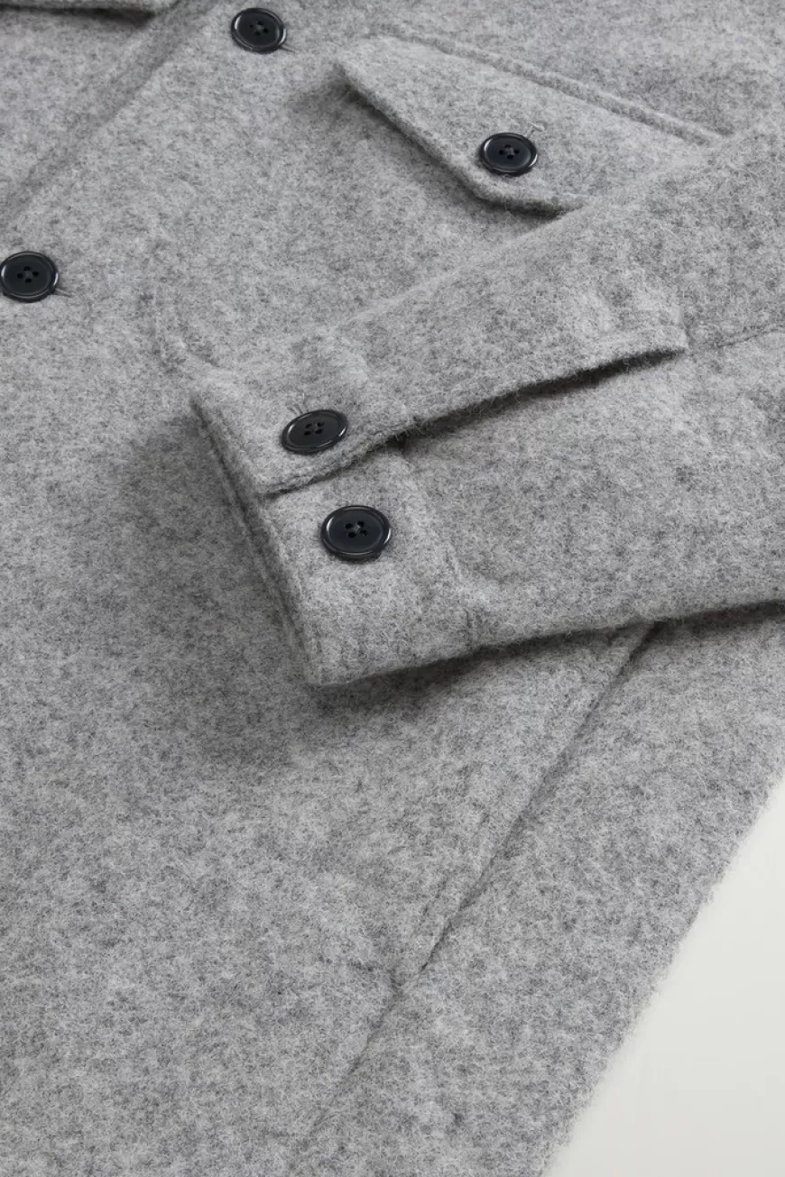 Overshirt aus einer italienischen Wollmischung mit reflektierendem Überzug by Todd Snyder>Woolrich Outlet