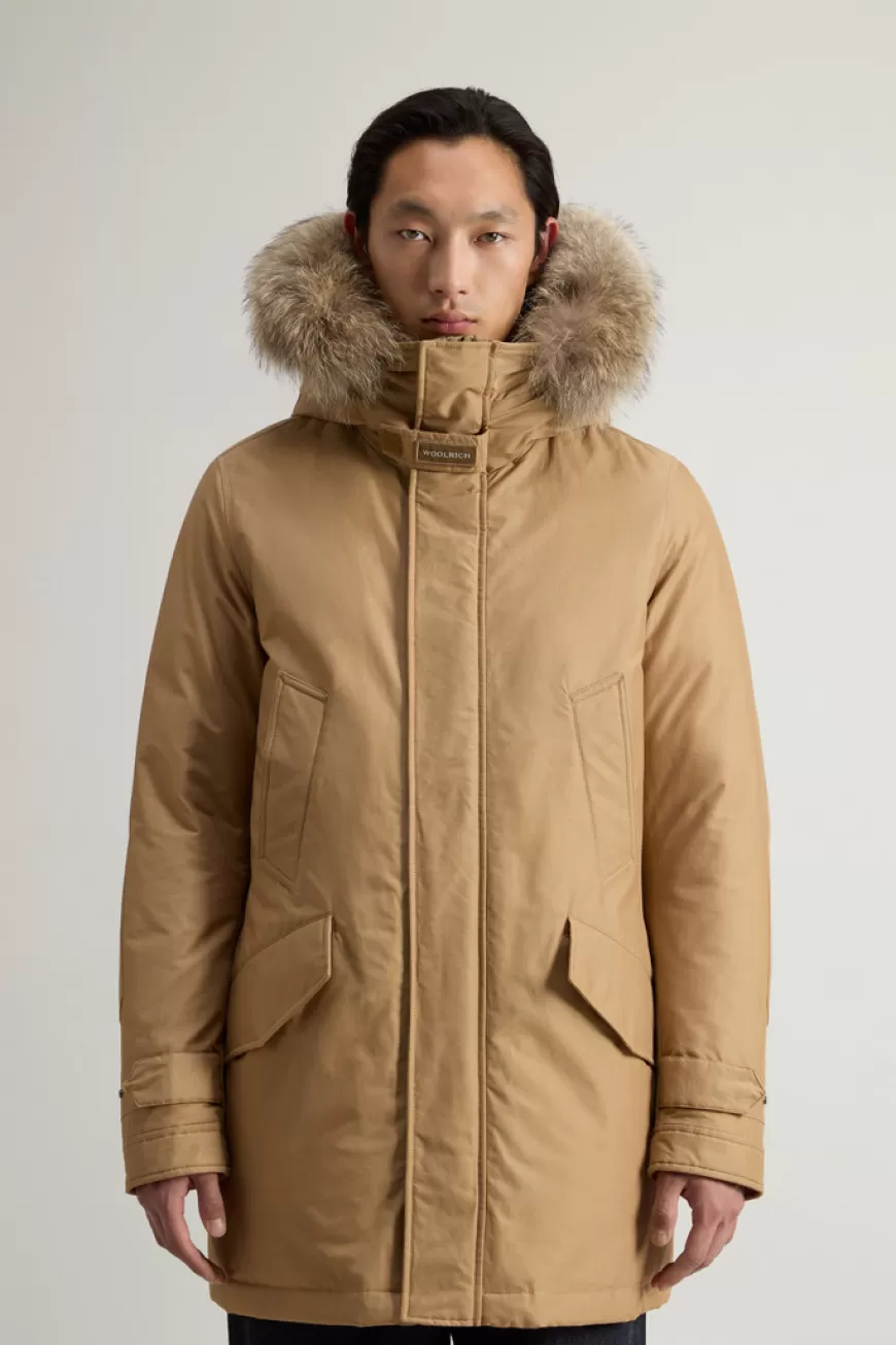 Polar Parka aus Ramar Cloth mit hohem Kragen und Pelzbesatz>Woolrich Flash Sale