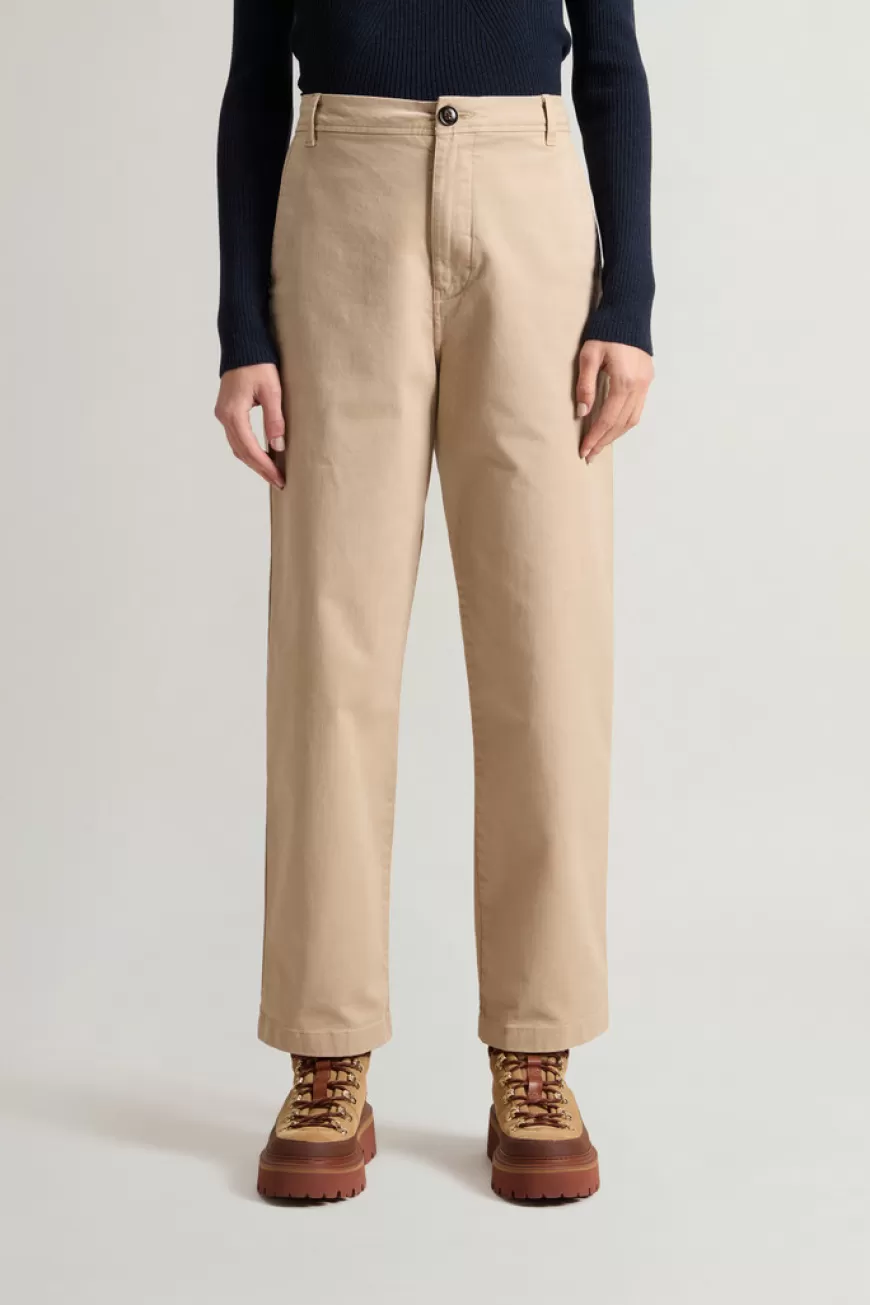 Stückgefärbte Chinohose aus Baumwollstretch>Woolrich Discount