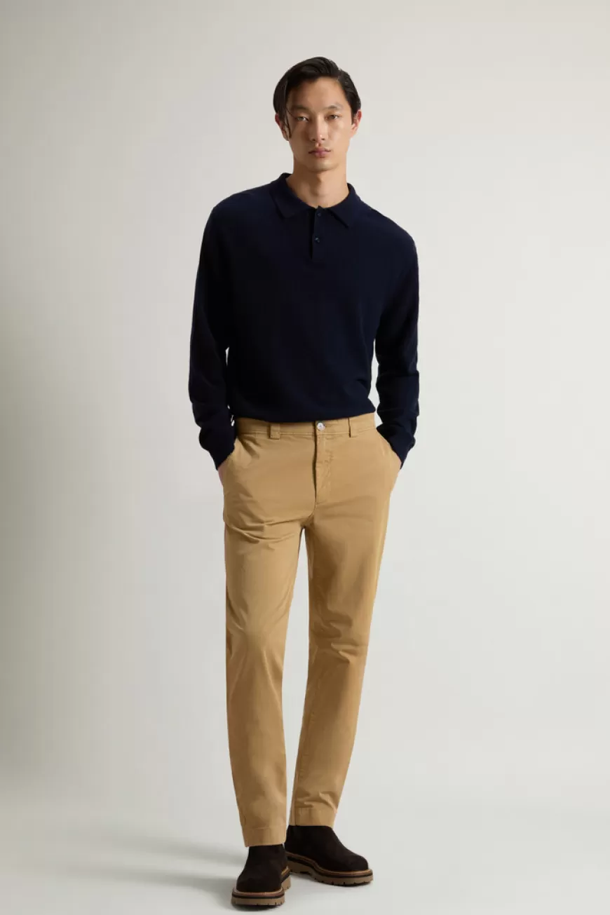 Stückgefärbte Chinohose aus Stretch-Baumwolltwill>Woolrich Flash Sale