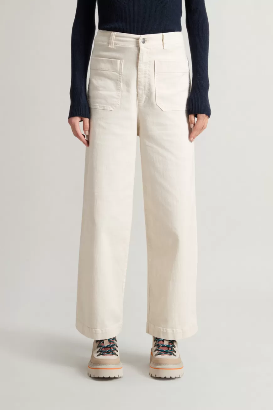 Stückgefärbte Wide Leg Hose aus Stretch-Baumwoll-Twill>Woolrich Store