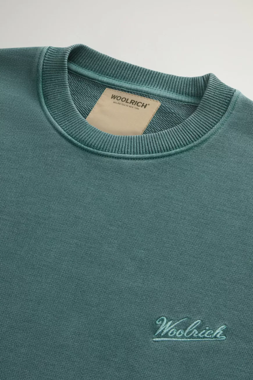 Stückgefärbtes Sweatshirt mit Rundhalsausschnitt aus reiner Baumwolle mit aufgesticktem Logo>Woolrich Store