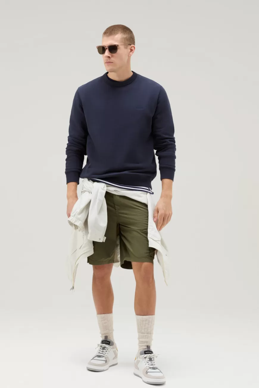 Sweatshirt mit Rundhalsausschnitt aus Baumwoll-Mischgewebe mit gesticktem Logo>Woolrich Discount